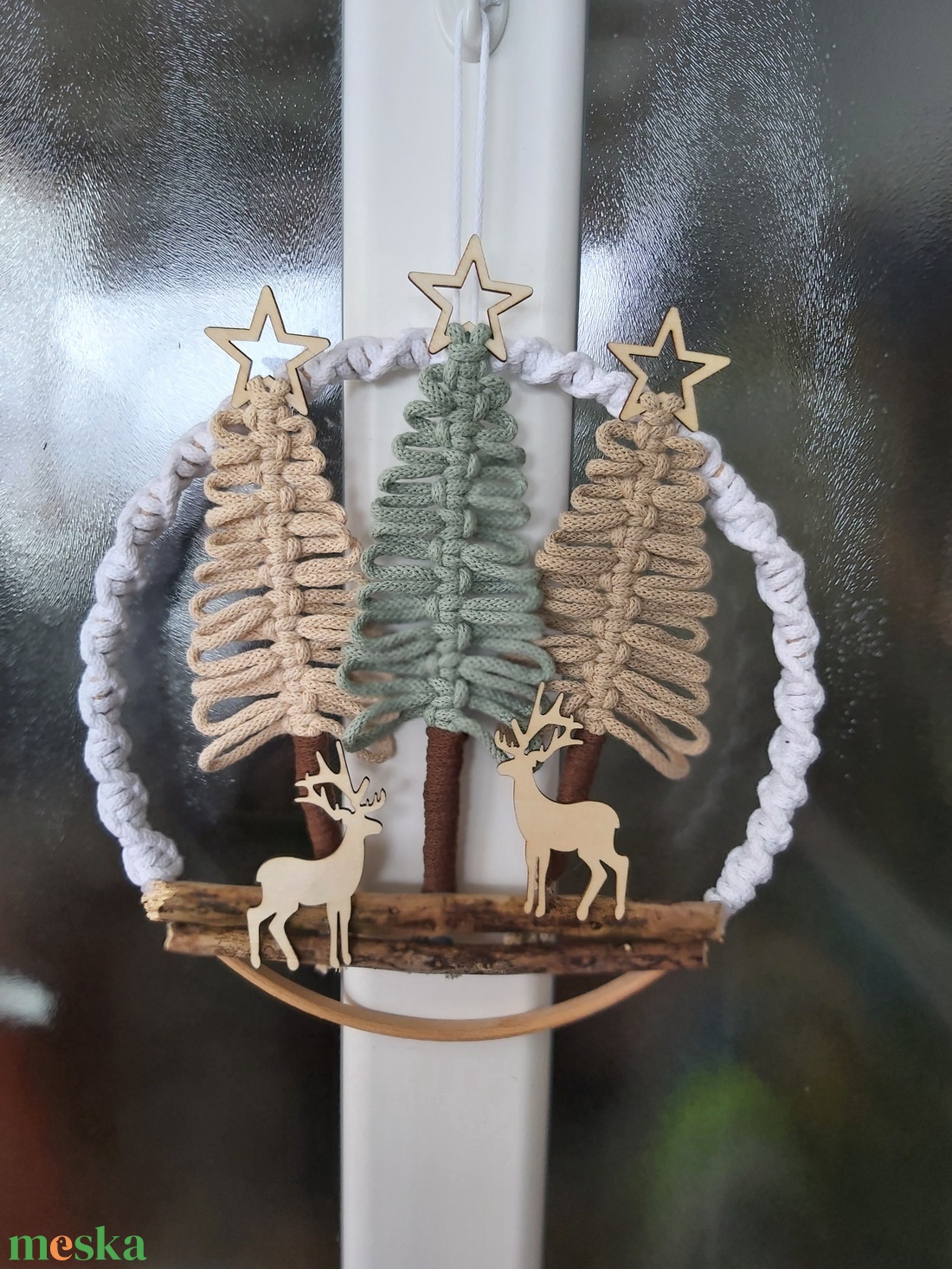 Téli makramé ajtódísz - otthon & életmód - dekoráció - ajtó- és ablak dekoráció - ajtótábla - Meska.hu