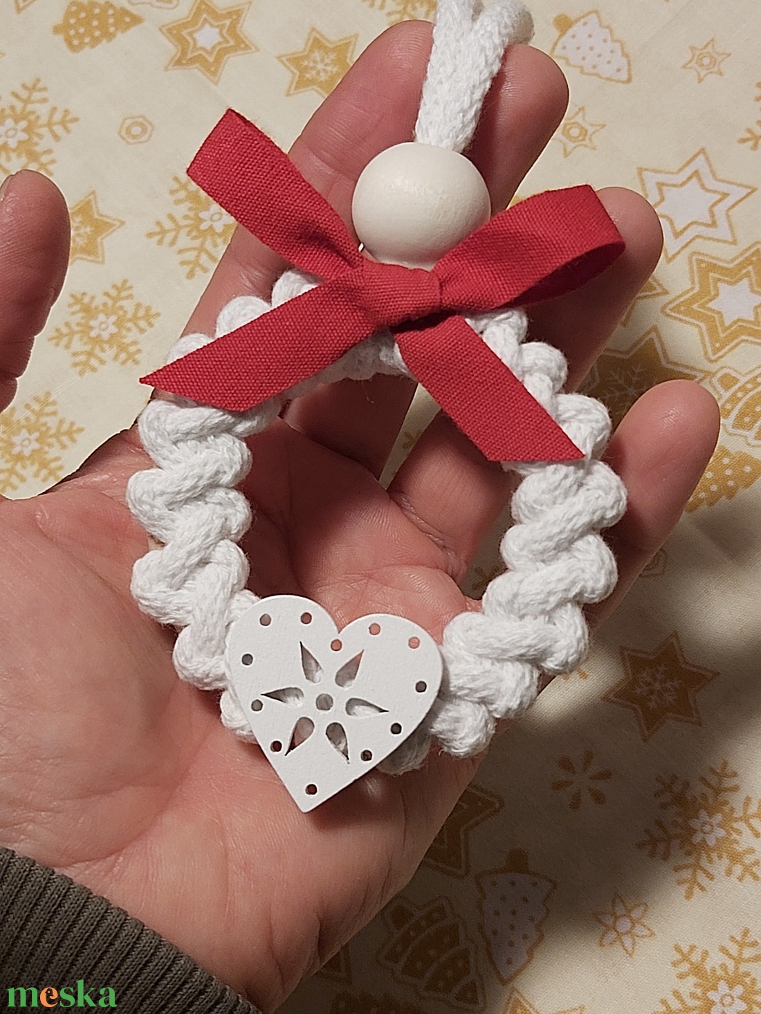 Makramé karácsonyi dísz - karácsony - karácsonyi lakásdekoráció - karácsonyfadíszek - Meska.hu