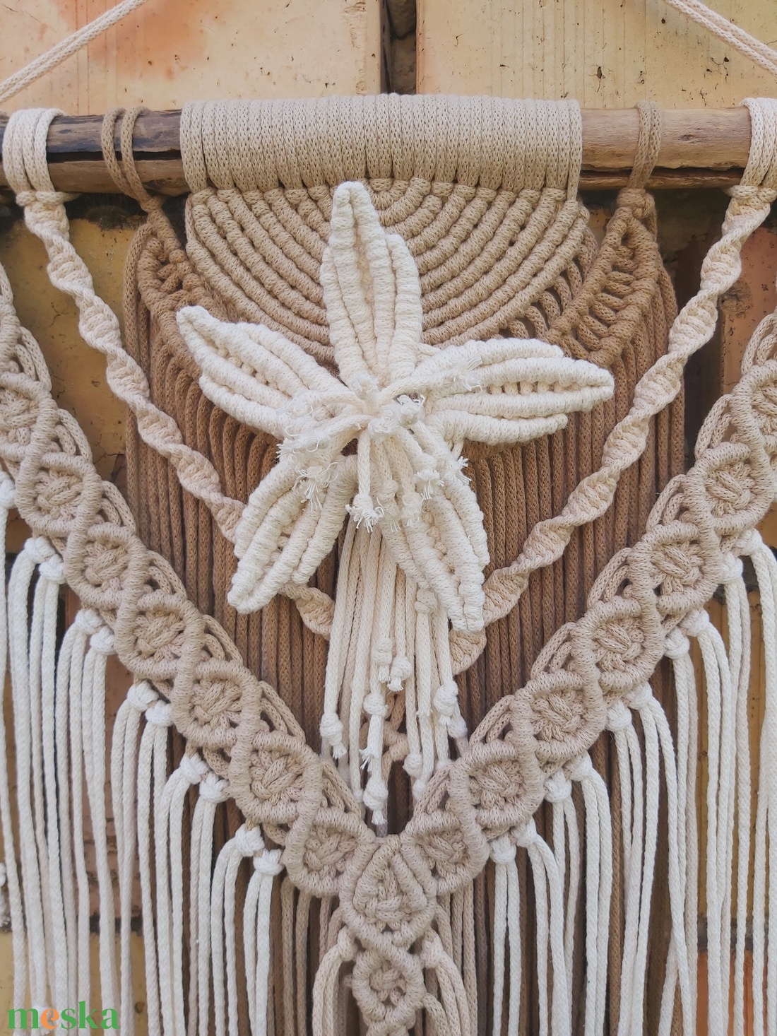 Lili makramé falidísz - otthon & életmód - dekoráció - fali és függő dekoráció - falra akasztható dekor - Meska.hu