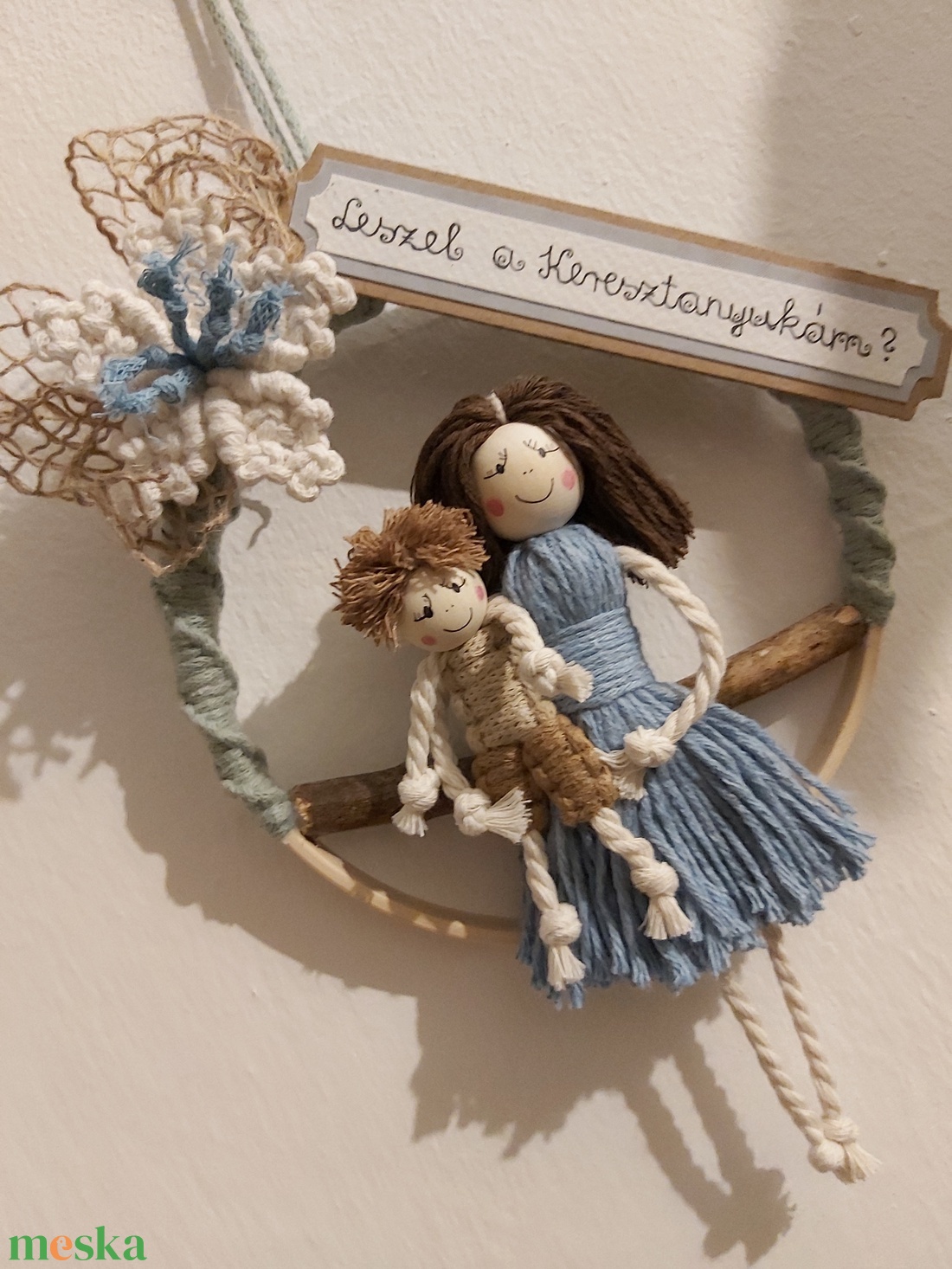 Keresztszülő felkérő makramé figurákkal - baba - mama - keresztelő kellékek - keresztszülő felkérő - Meska.hu