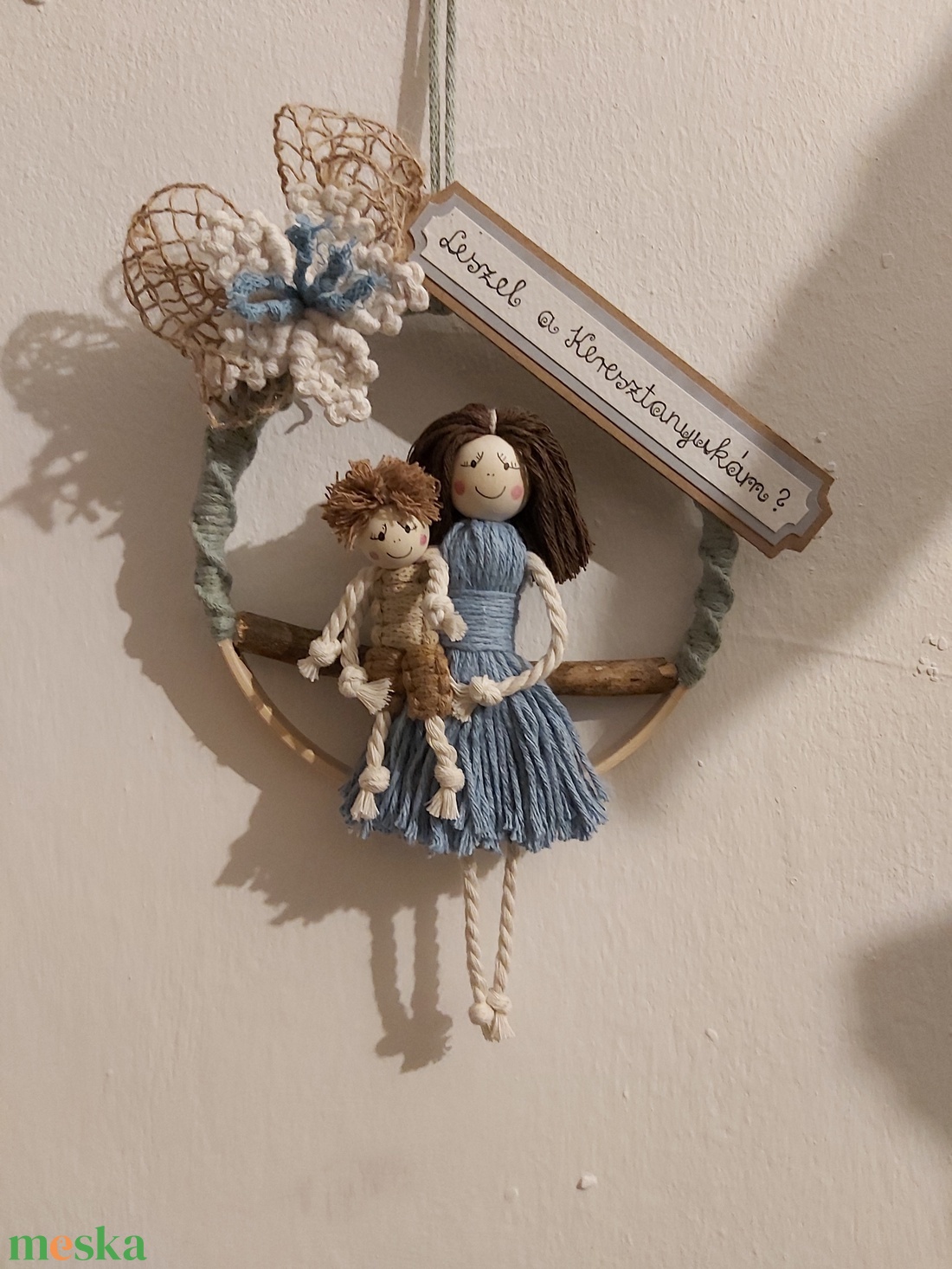 Keresztszülő felkérő makramé figurákkal - baba - mama - keresztelő kellékek - keresztszülő felkérő - Meska.hu