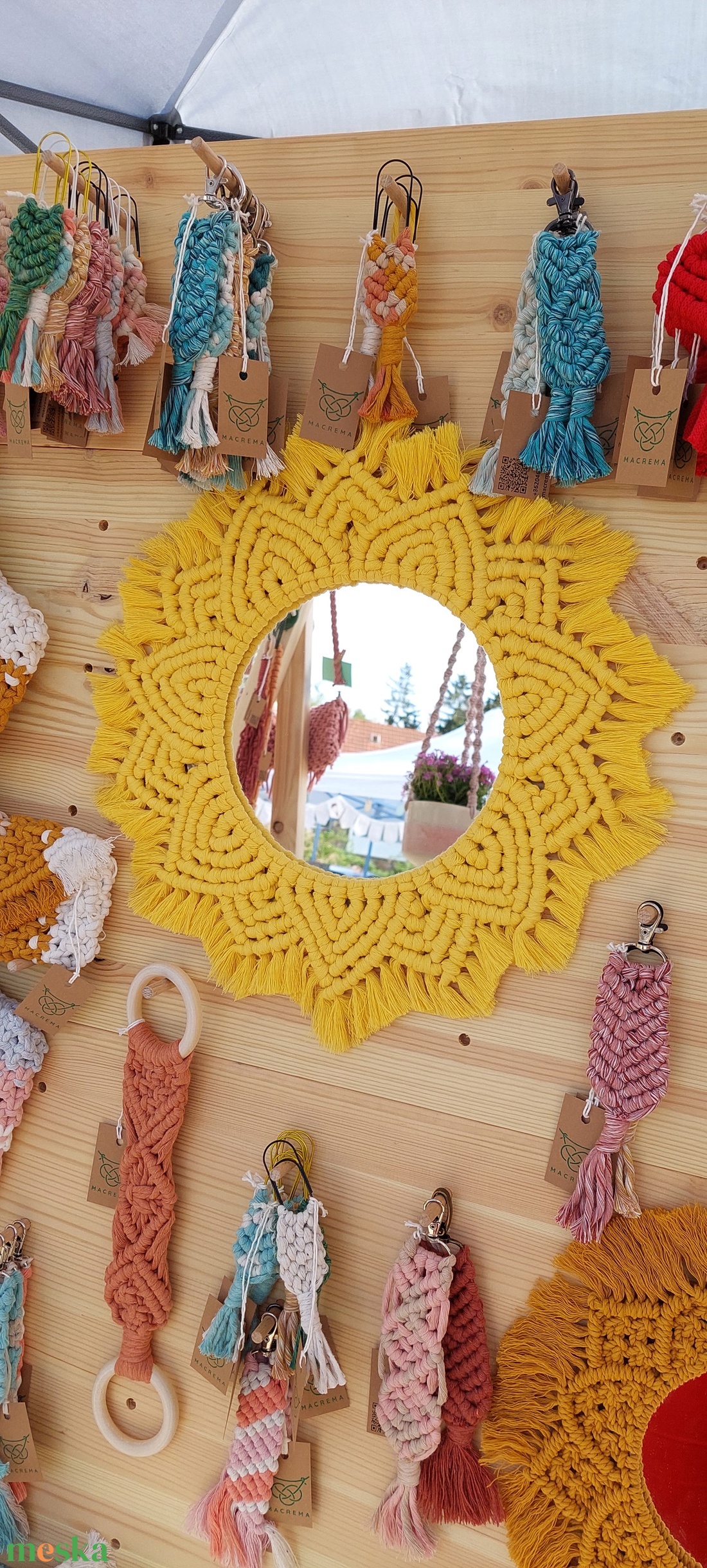 Makramé mandala, makramé koszorú, natúr makramé dekor tükörrel - otthon & életmód - dekoráció - fali és függő dekoráció - falra akasztható dekor - Meska.hu Makramé mandala, makramé koszorú, natúr makramé dekor tükörrel - otthon & életmód - dekoráció - fali és függő dekoráció - falra akasztható dekor - Meska.hu