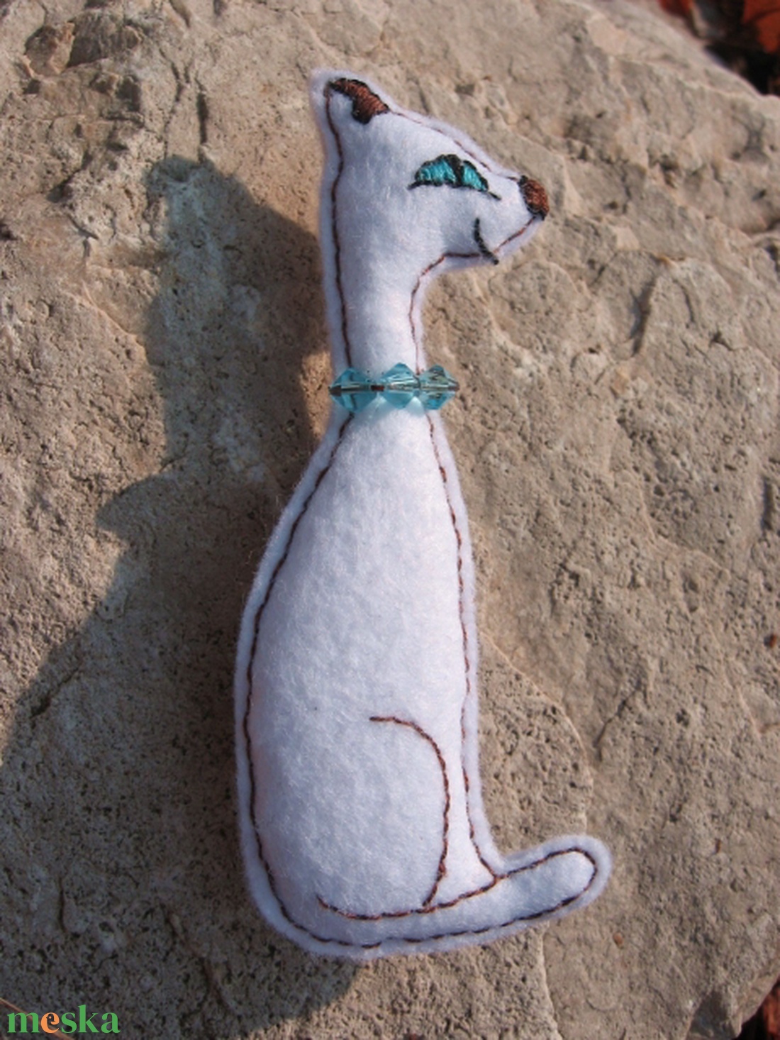 Sziámi cicus - kitűző - ékszer - kitűző és bross - kitűző - Meska.hu Sziámi cicus - kitűző - ékszer - kitűző és bross - kitűző - Meska.hu