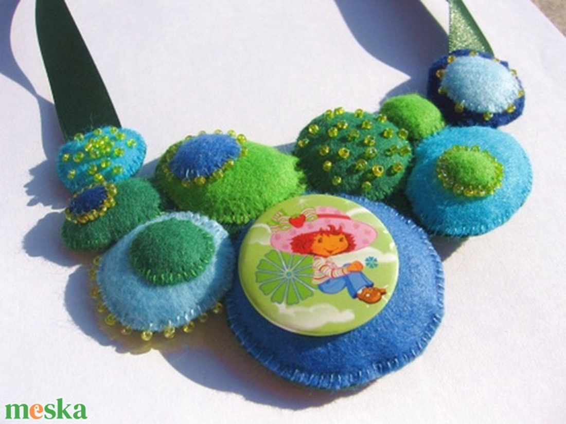 Lili és a szappanbuborékok - ékszer - nyaklánc - Meska.hu