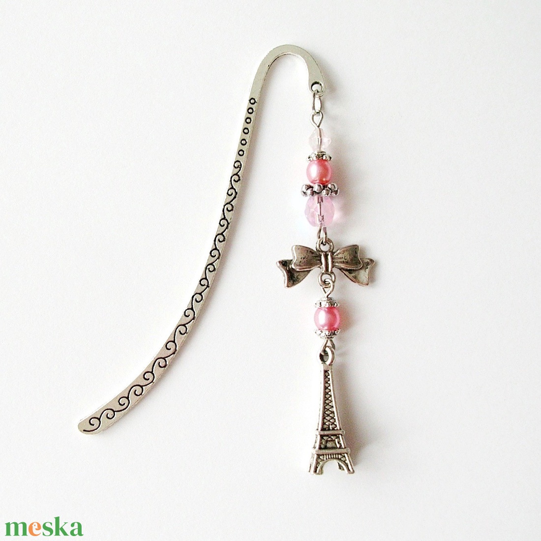 Eiffel tornyos ezüst színű könyvjelző, rózsaszín gyöngyökkel díszítve masnis charm-mal - könyv & zene - könyvjelző - Meska.hu Eiffel tornyos ezüst színű könyvjelző, rózsaszín gyöngyökkel díszítve masnis charm-mal - könyv & zene - könyvjelző - Meska.hu