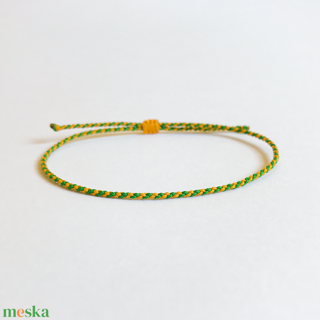 Golden Yellow - Green karkötő (vékony) - 2023 tavasz/nyár - ékszer - karkötő - fonott karkötő - Meska.hu Golden Yellow - Green karkötő (vékony) - 2023 tavasz/nyár - ékszer - karkötő - fonott karkötő - Meska.hu