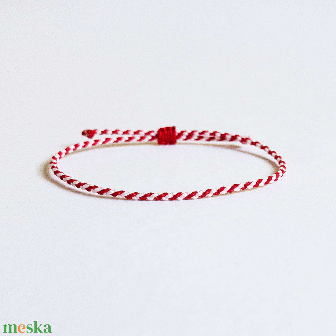 Karácsonyi karkötő - Christmas Candy Cane (vékony) - Red - White - ékszer - karkötő - fonott karkötő - Meska.hu Karácsonyi karkötő - Christmas Candy Cane (vékony) - Red - White - ékszer - karkötő - fonott karkötő - Meska.hu