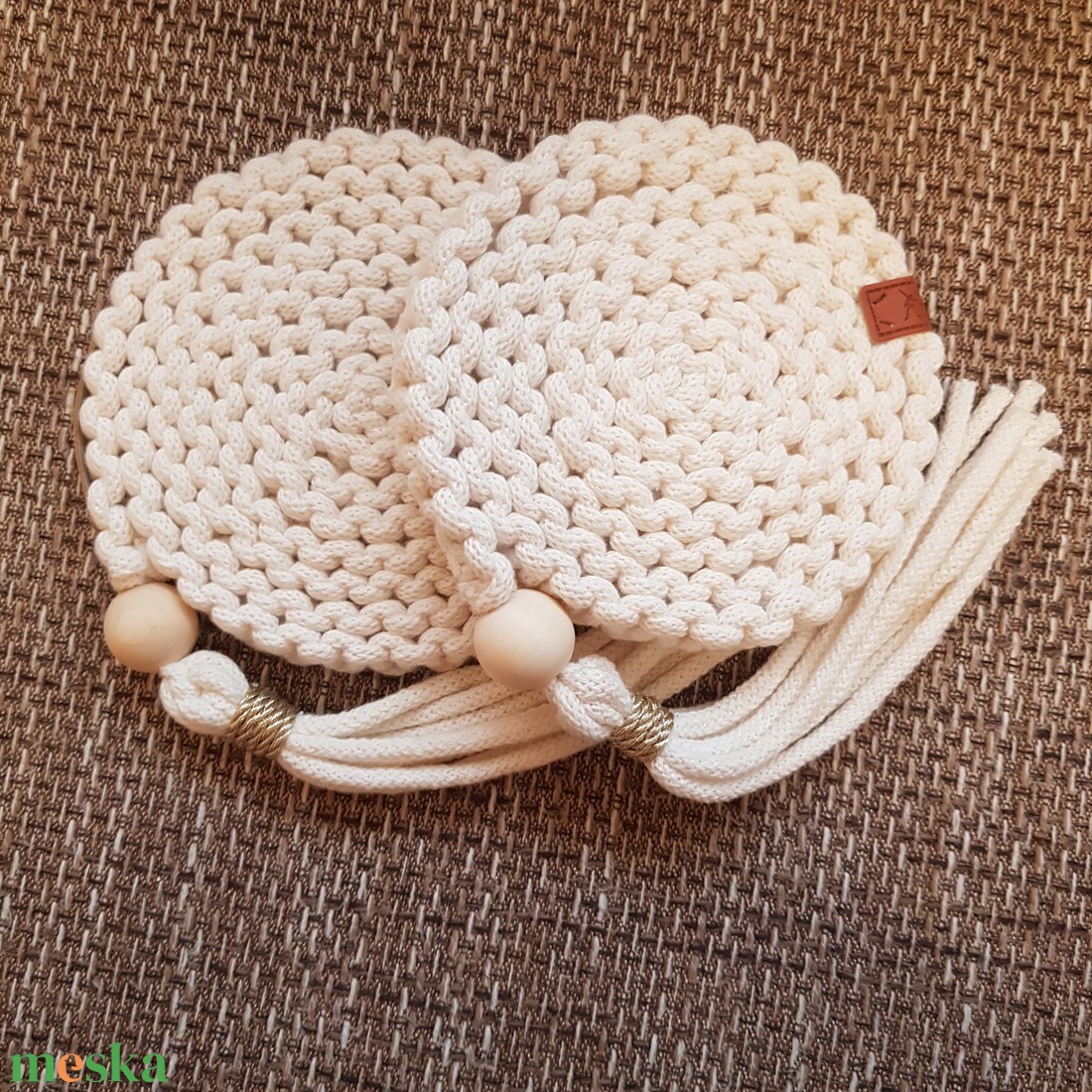 Makramé poháralátét - otthon & életmód - konyhafelszerelés, tálalás - tálalás - tányér- és poháralátét - Meska.hu