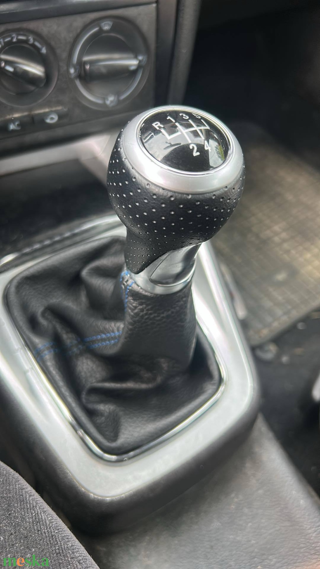 Volkswagen Golf 4 bőr váltószoknya - otthon & életmód - autó - autós váltószoknya - Meska.hu