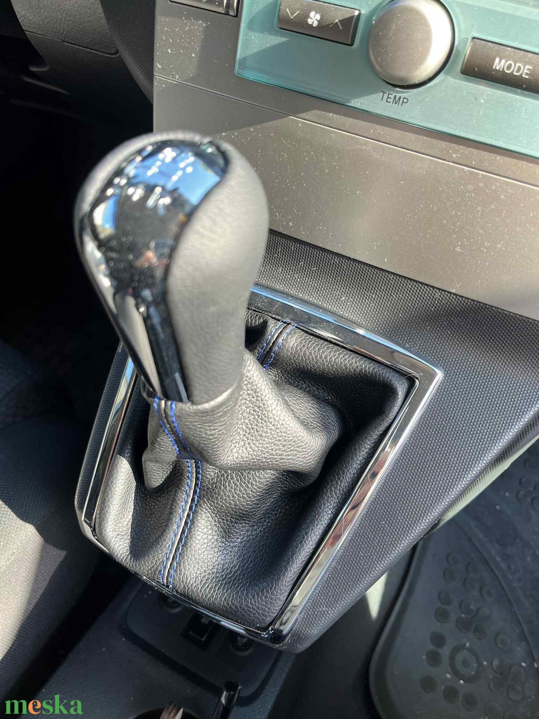 Toyota Corolla Verso bőr váltószoknya - otthon & életmód - autó - autós váltószoknya - Meska.hu