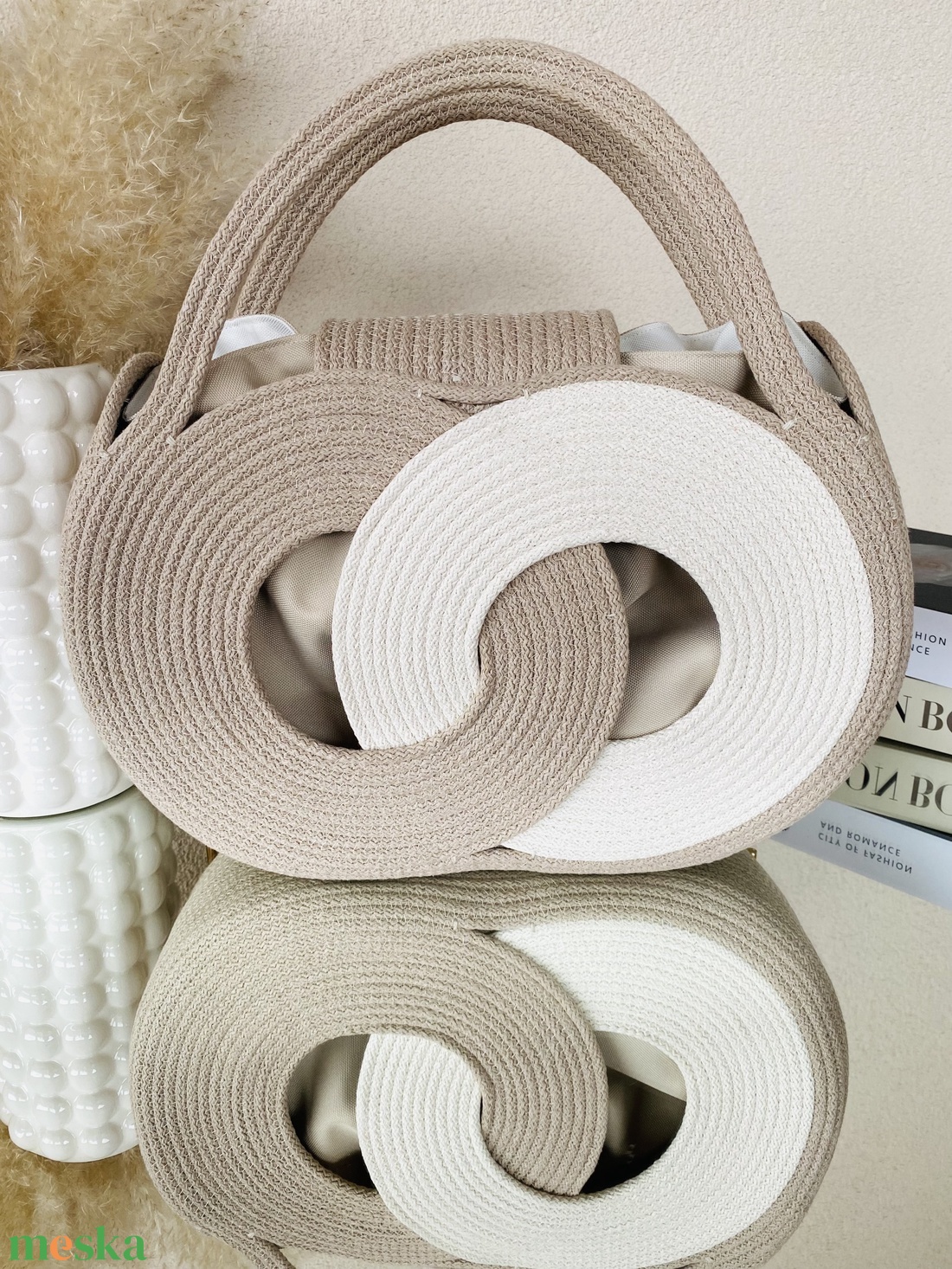 Különleges női táska - Egyedi táska választható színekben - táska & tok - kézitáska & válltáska - vállon átvethető táska - Meska.hu