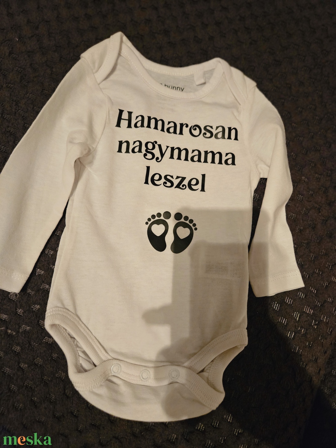 Egyedi baba body, Baba bejelentő body - ruha & divat - babaruha & gyerekruha - body - Meska.hu Egyedi baba body, Baba bejelentő body - ruha & divat - babaruha & gyerekruha - body - Meska.hu