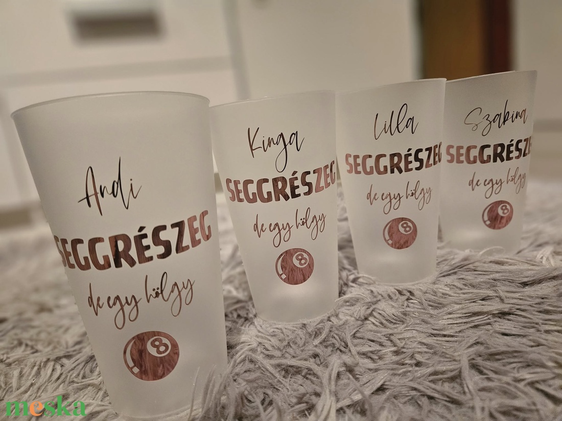 Egyedi tervezésű repohár névvel születésnapra, alkalmakra, lánybúcsú repohár - esküvő - emlék & ajándék - nászajándék - esküvői pohár, pohárszett - Meska.hu Egyedi tervezésű repohár névvel születésnapra, alkalmakra, lánybúcsú repohár - esküvő - emlék & ajándék - nászajándék - esküvői pohár, pohárszett - Meska.hu
