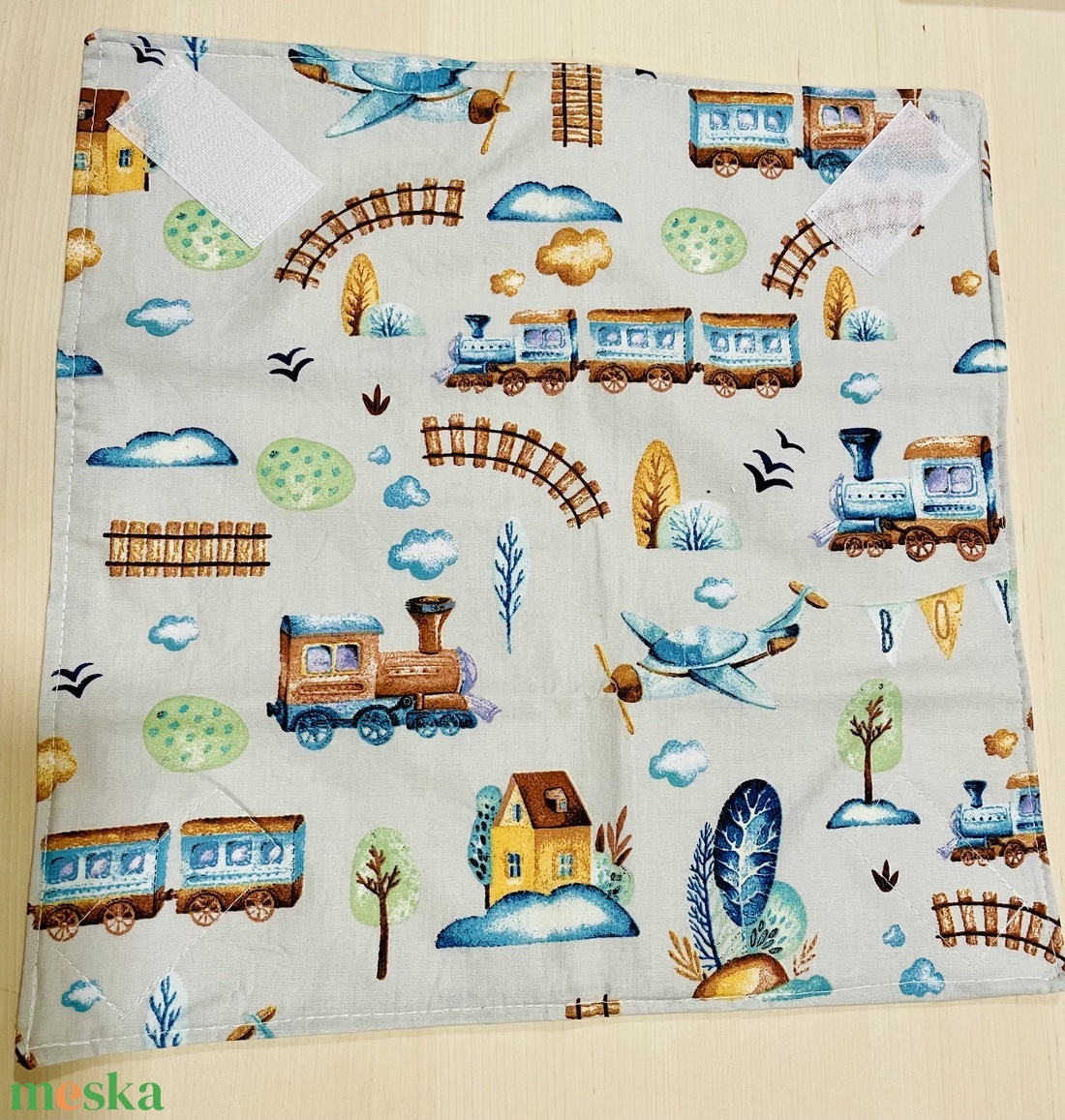 Vonatos újraszalvéta  - táska & tok - uzsonna- & ebéd tartó - szendvics csomagoló - Meska.hu