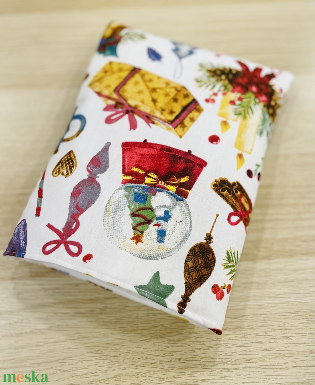 Karácsonyi ölelhető könyvtok  - otthon & életmód - papír, írószer - könyv- és füzetborító - Meska.hu