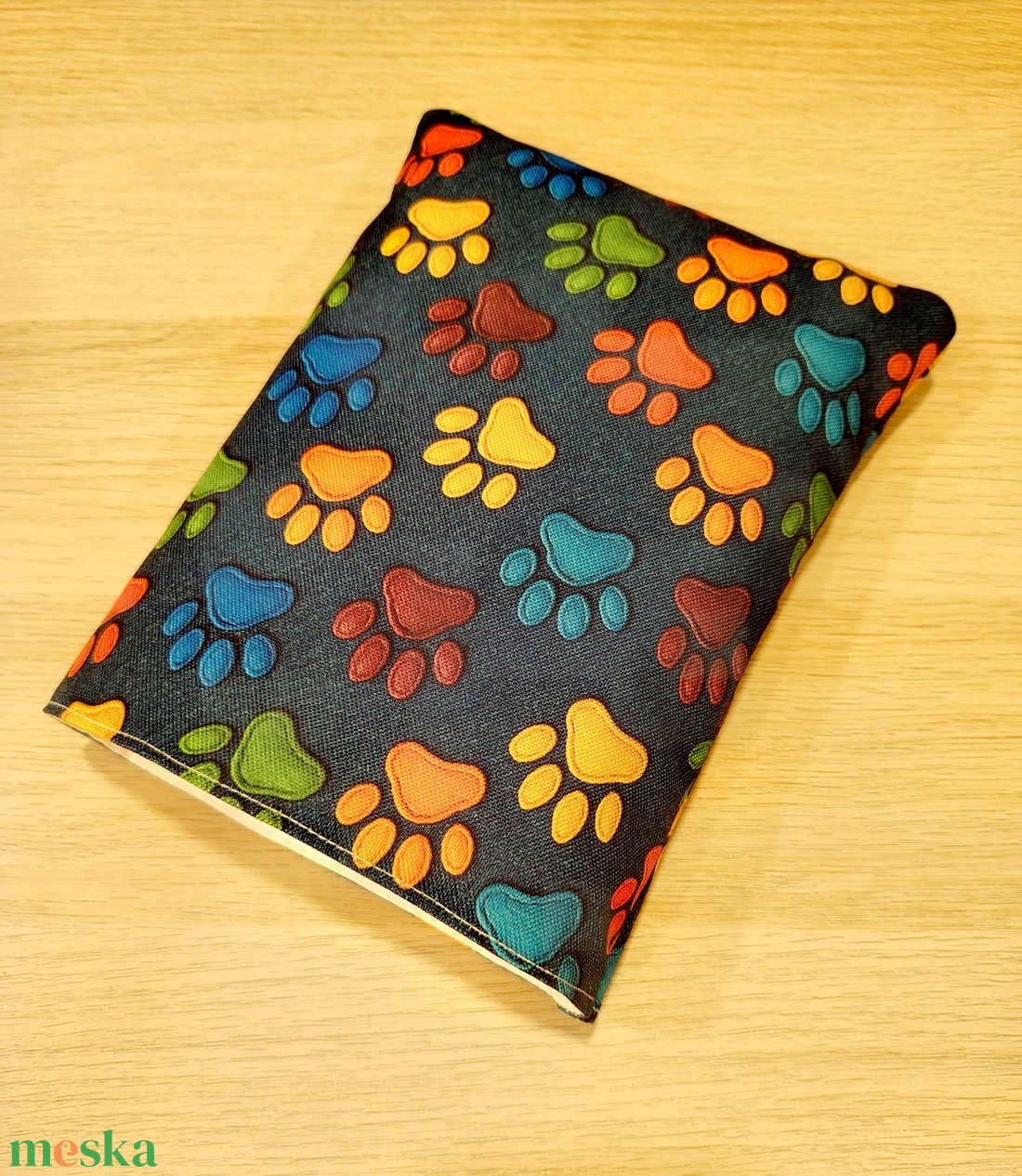 Vízhatlan ölelhető könyvtok (Tappancsos)) - könyv & zene - könyvtok - Meska.hu