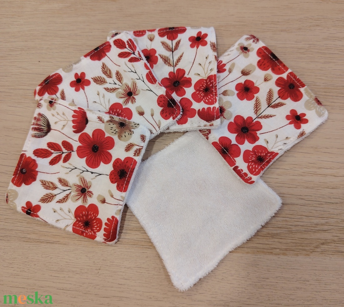 Virágos arctisztító párnácskák - szépségápolás - arcápolás - arctisztító korong - Meska.hu