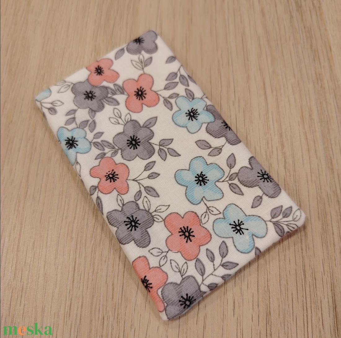 Virágos zsepitartó - táska & tok - pénztárca & más tok - zsebkendőtartó tok - Meska.hu