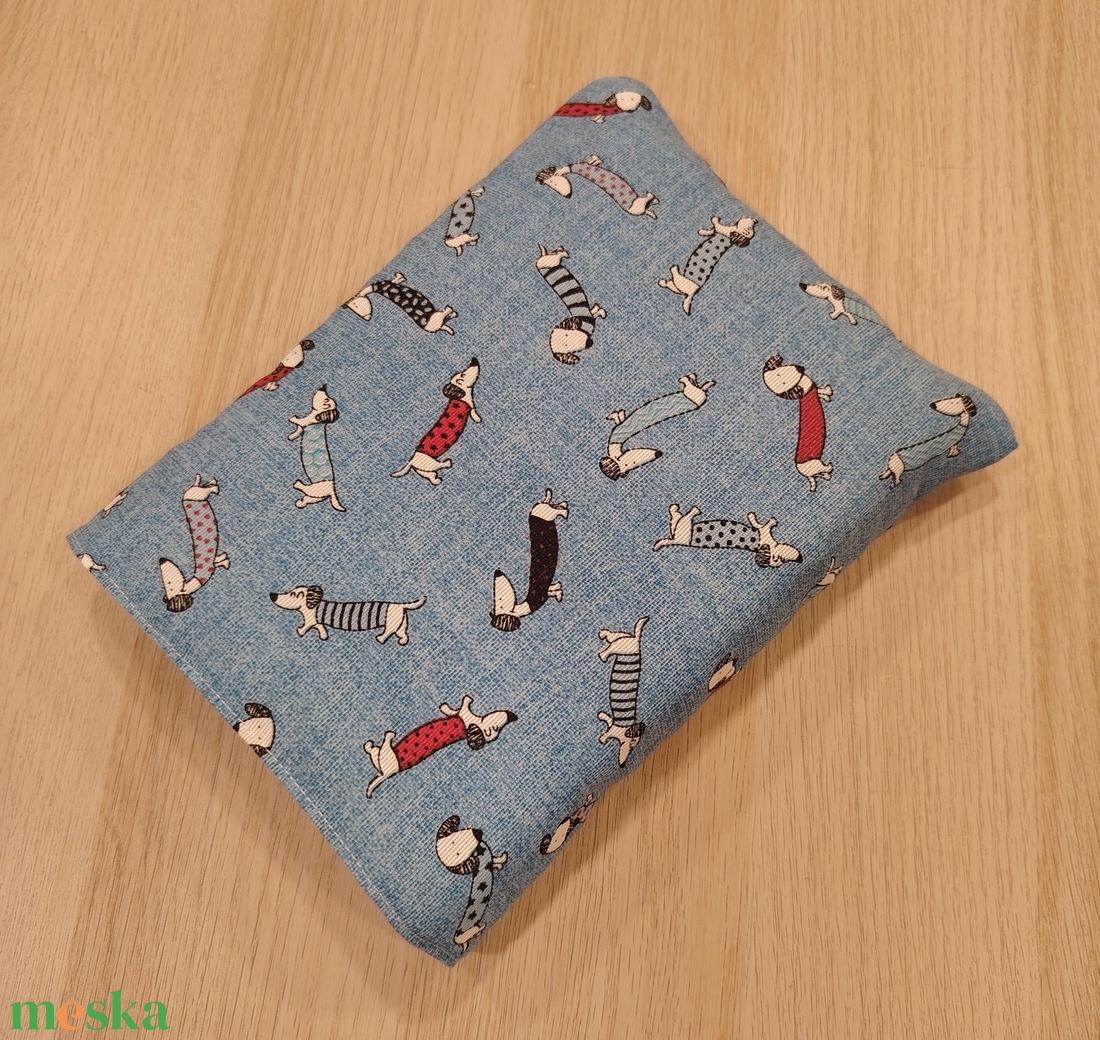 Tacsis könyvtok - otthon & életmód - papír, írószer - könyv- és füzetborító - Meska.hu