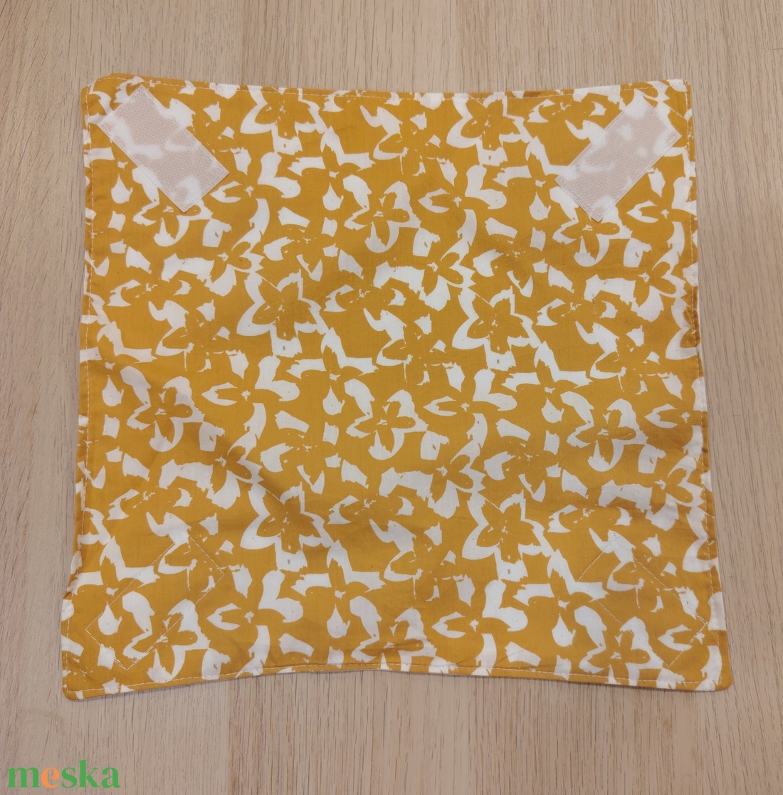 Virágos újraszalvéta - táska & tok - uzsonna- & ebéd tartó - szendvics csomagoló - Meska.hu