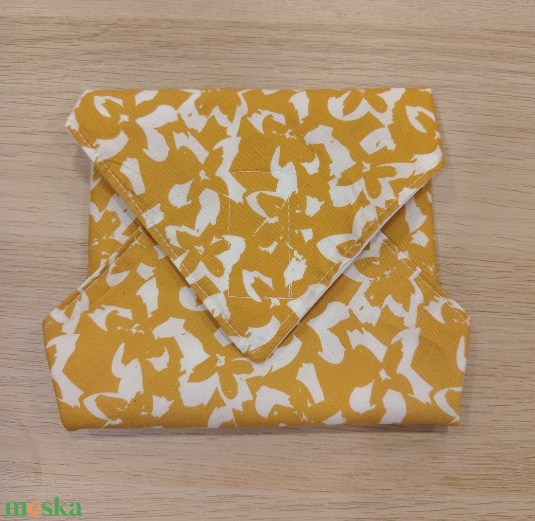 Virágos újraszalvéta - táska & tok - uzsonna- & ebéd tartó - szendvics csomagoló - Meska.hu