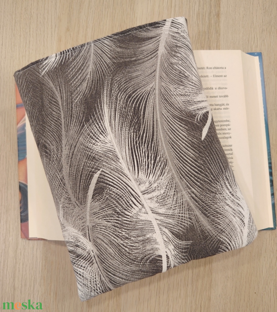 Tollas könyvtok - otthon & életmód - papír, írószer - könyv- és füzetborító - Meska.hu