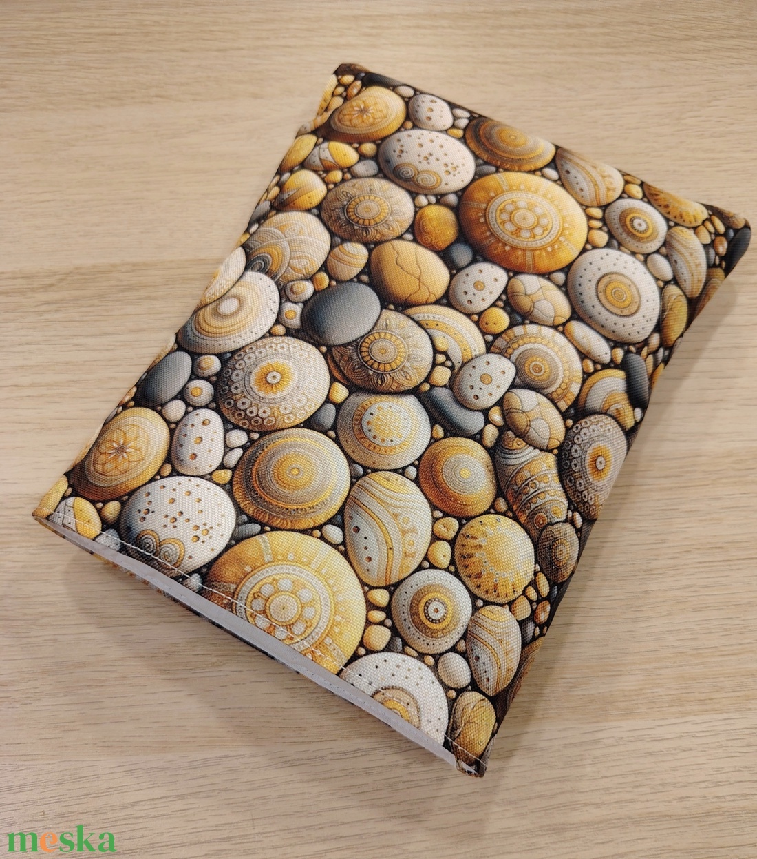 Vízhatlan ölelhető könyvtok (kavicsok)) - könyv & zene - könyvtok - Meska.hu