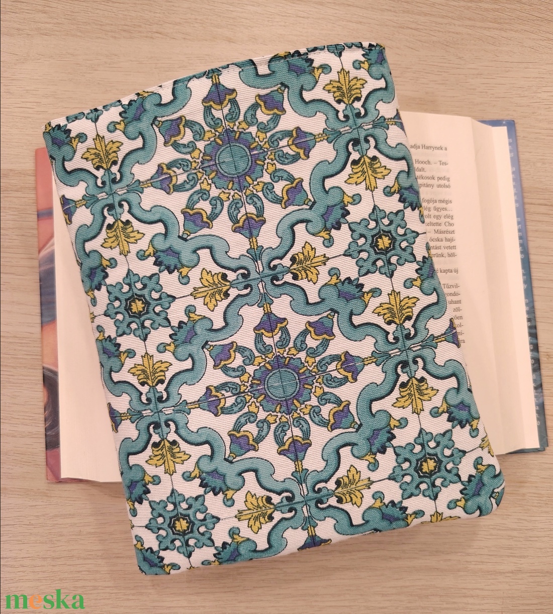 Csempe hatású ölelhető könyvtok  - otthon & életmód - papír, írószer - könyv- és füzetborító - Meska.hu