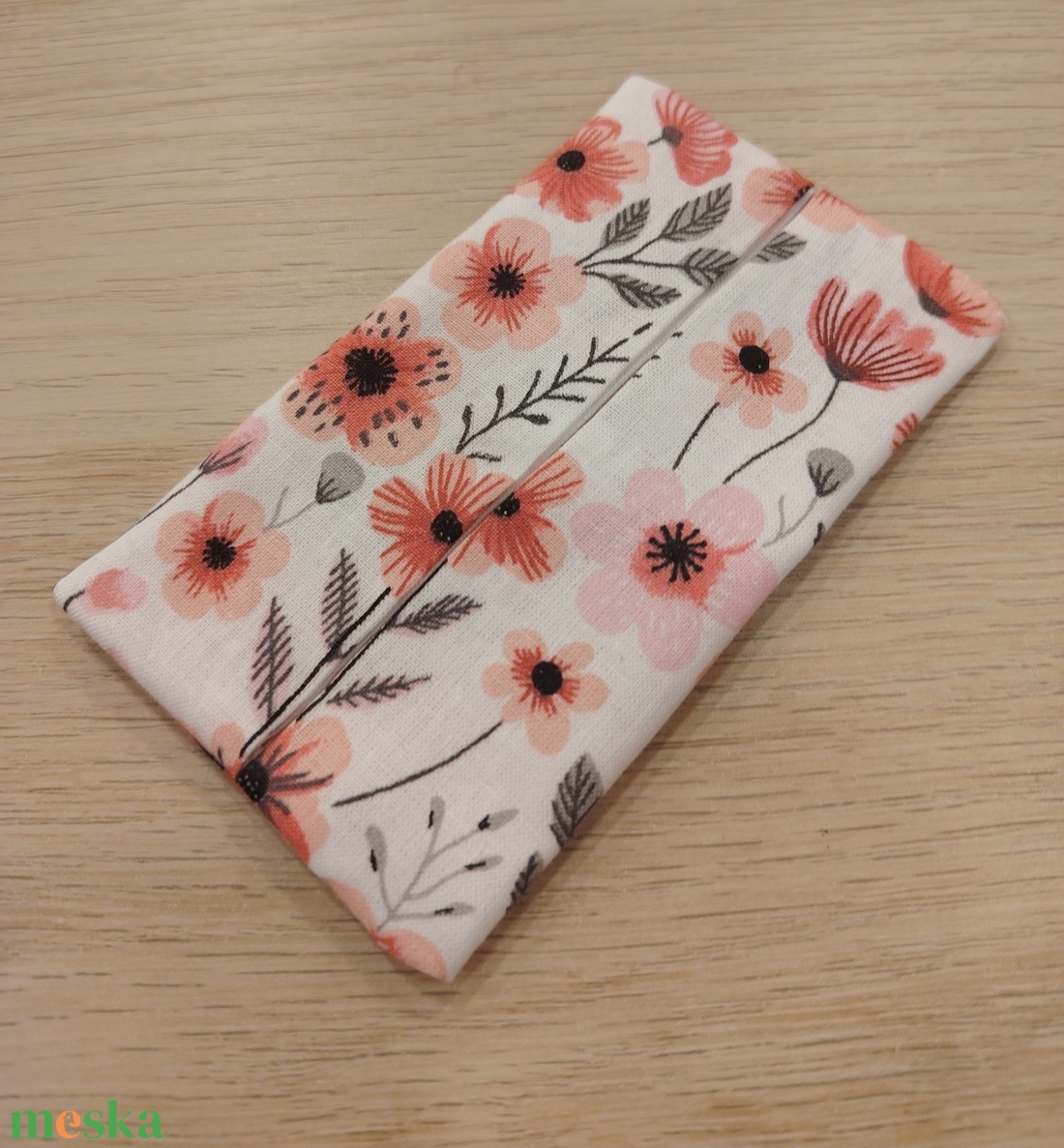 Virágos zsepitartó - táska & tok - pénztárca & más tok - zsebkendőtartó tok - Meska.hu