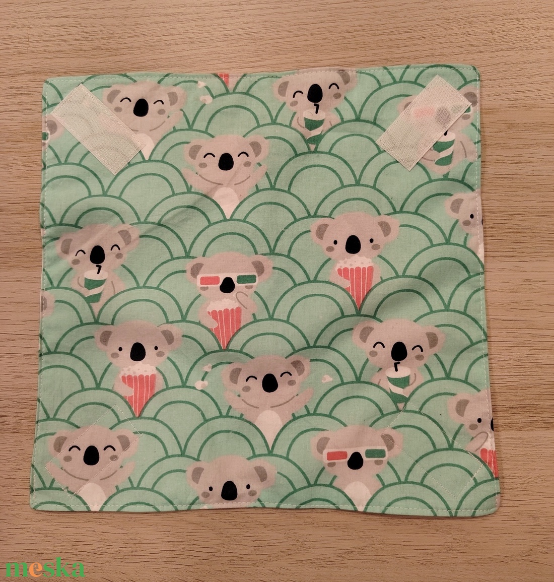 Koalák a moziban újraszalvéta - táska & tok - uzsonna- & ebéd tartó - szendvics csomagoló - Meska.hu