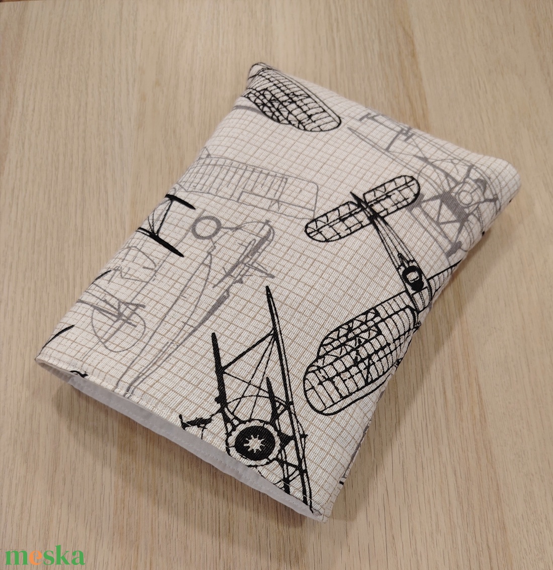 Repülős ölelhető könyvtok  - otthon & életmód - papír, írószer - könyv- és füzetborító - Meska.hu