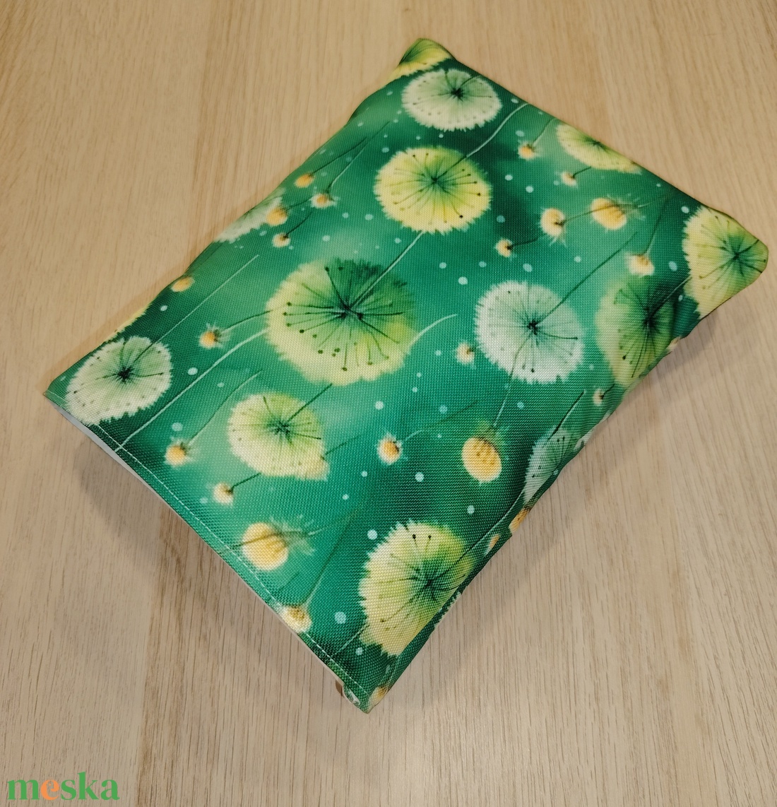 Vízhatlan ölelhető könyvtok (pitypang) - könyv & zene - könyvtok - Meska.hu