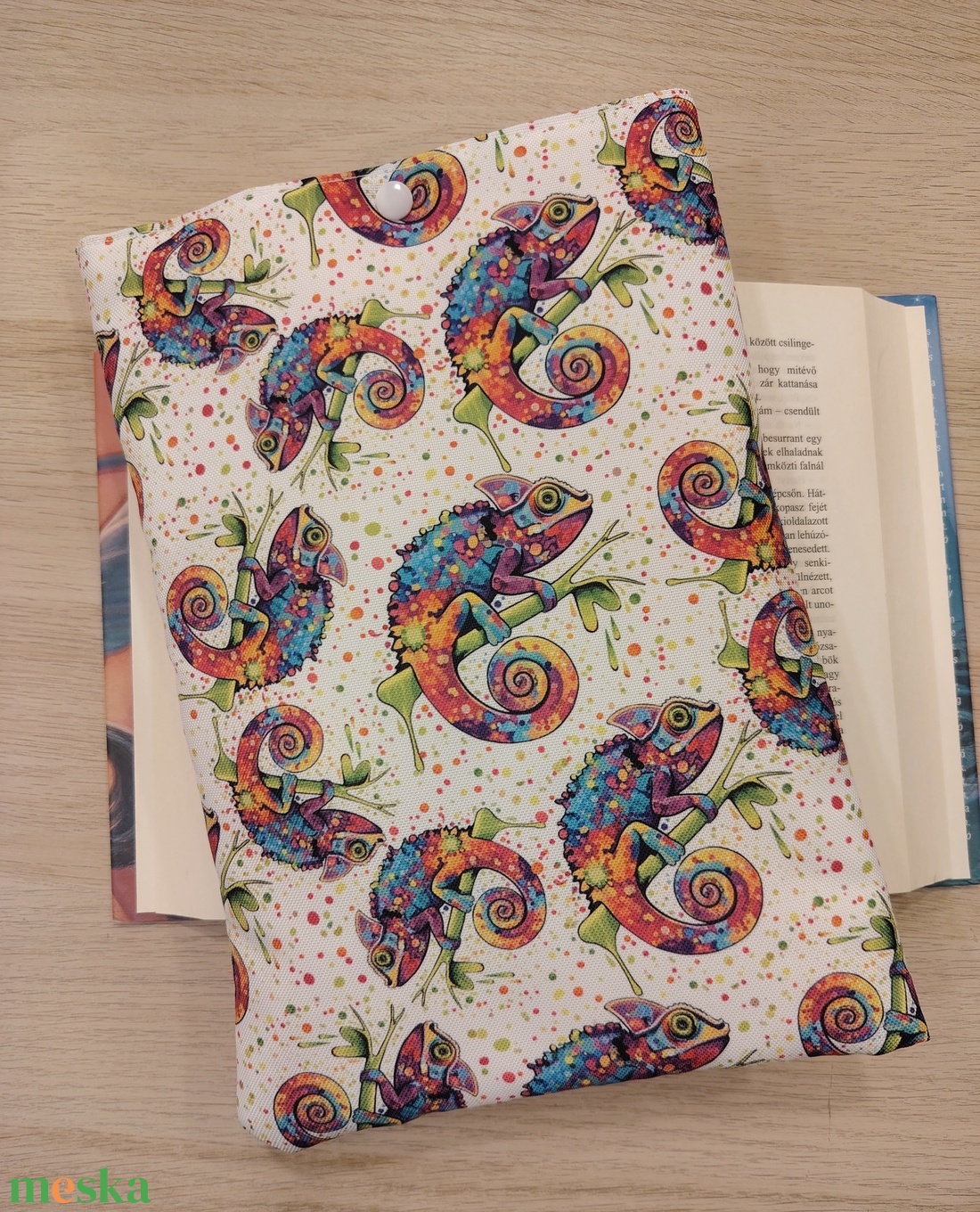 Nagy zárható vízhatlan könyvtok/tablet tok  (kaméleon)  - otthon & életmód - papír, írószer - könyv- és füzetborító - Meska.hu