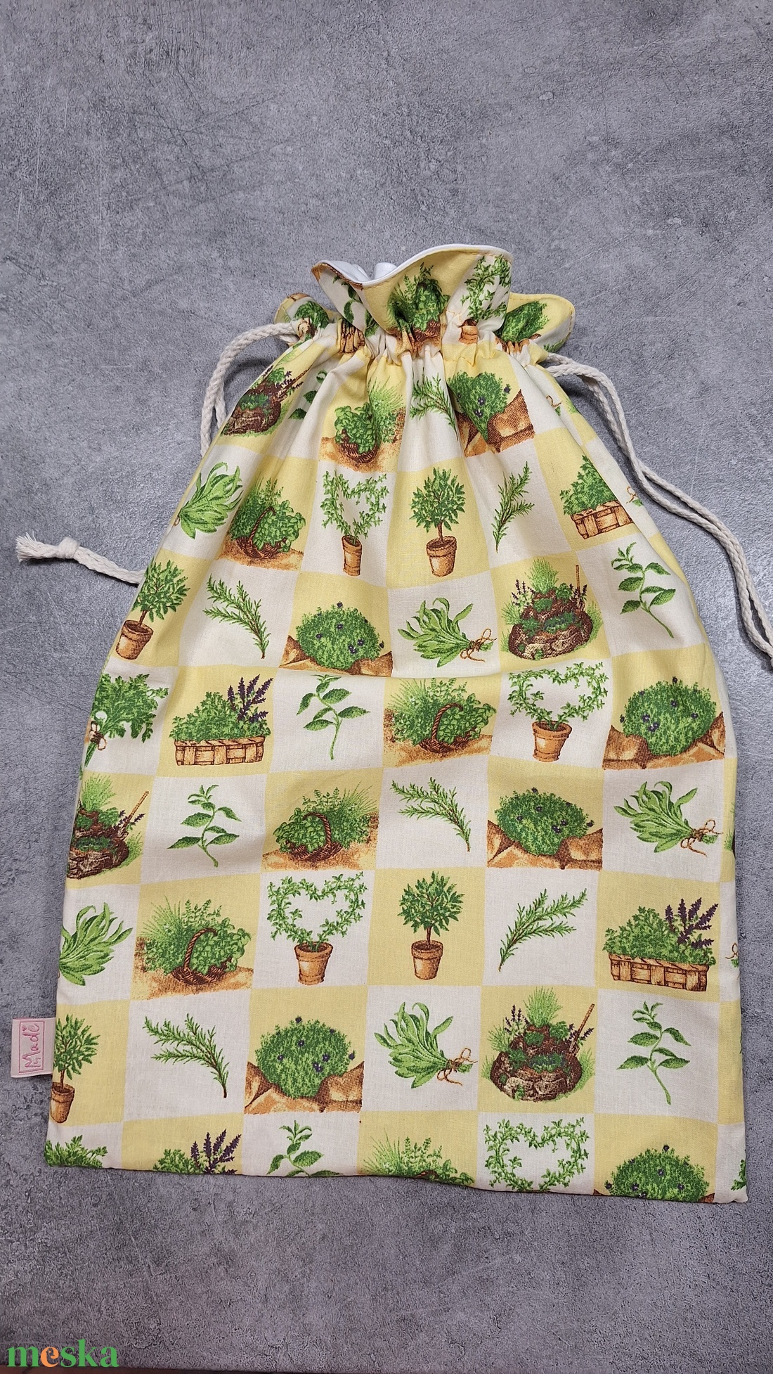 Kenyeres zsák / Zöldfűszeres - otthon & életmód - konyhafelszerelés, tálalás - konyhai tárolás - kenyértartó - Meska.hu