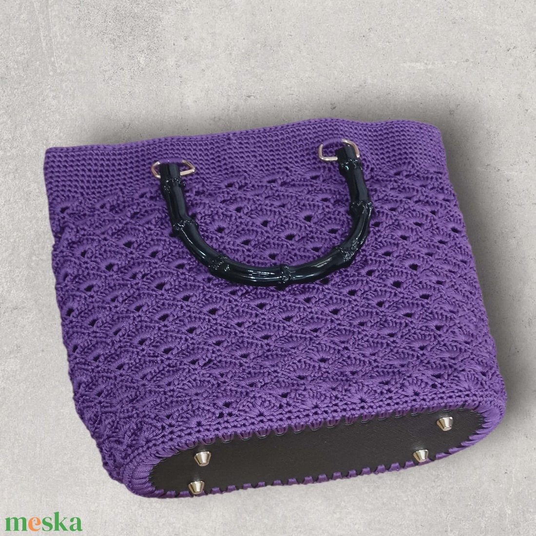 Lila horgolt kézitáska - táska & tok - kézitáska & válltáska - kézitáska - Meska.hu