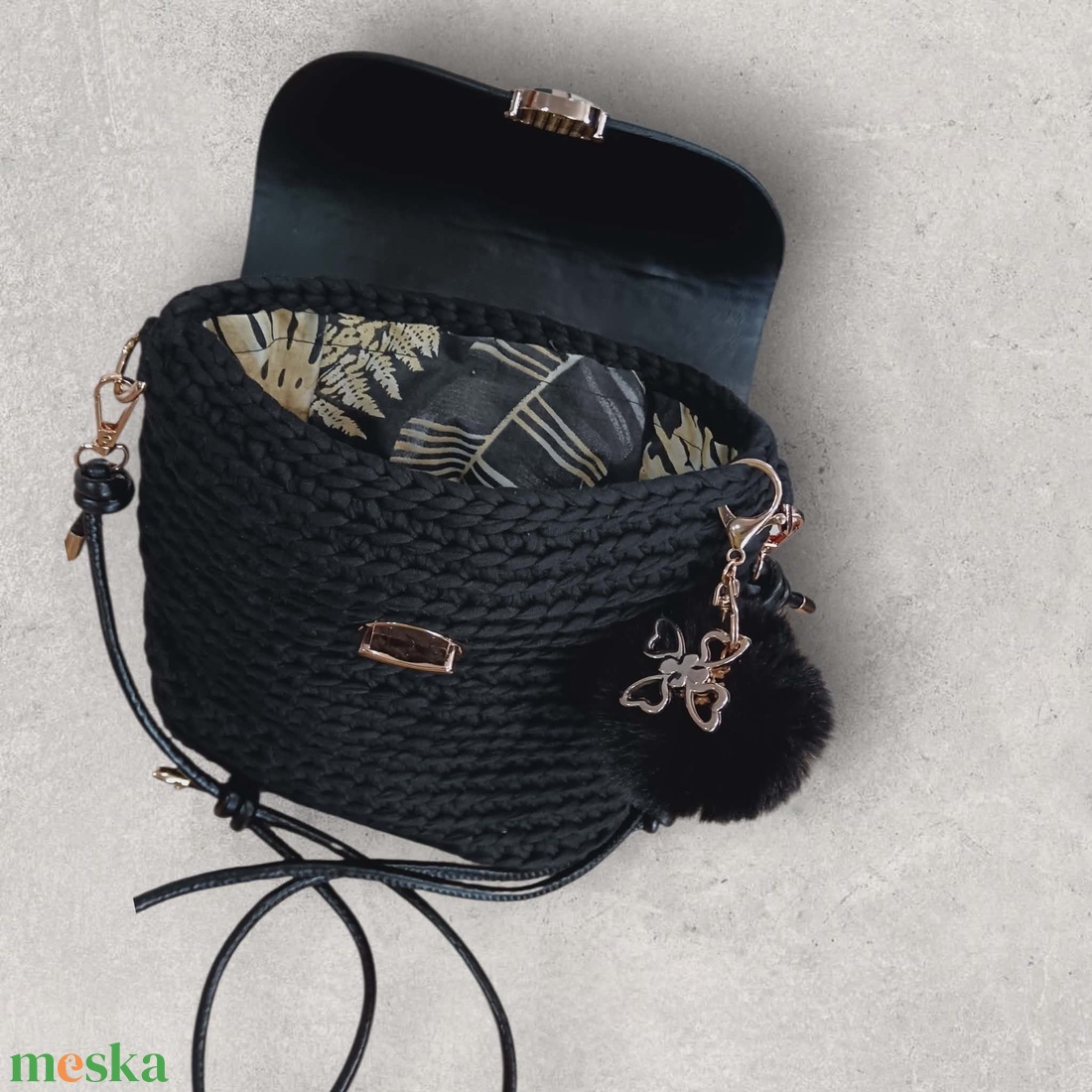 Fekete horgolt válltáska - táska & tok - kézitáska & válltáska - válltáska - Meska.hu