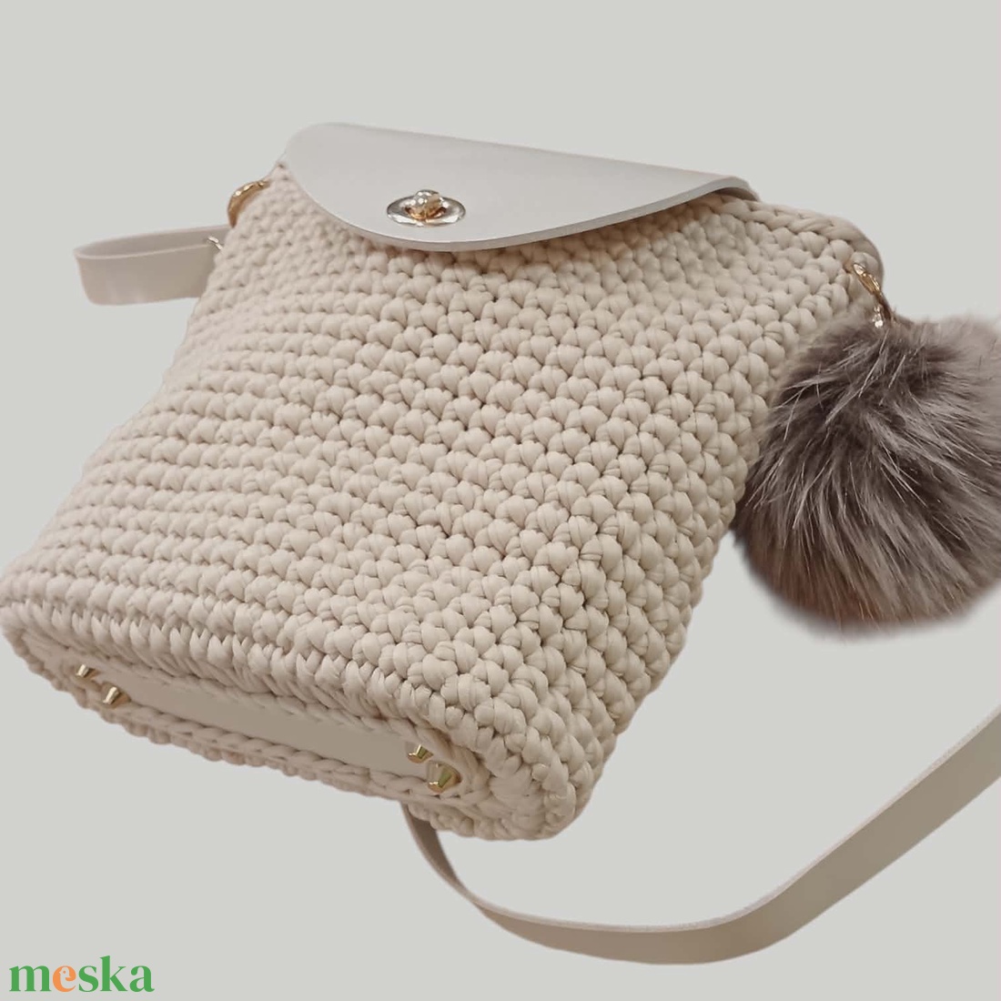 Bézs horgolt válltáska - táska & tok - kézitáska & válltáska - válltáska - Meska.hu