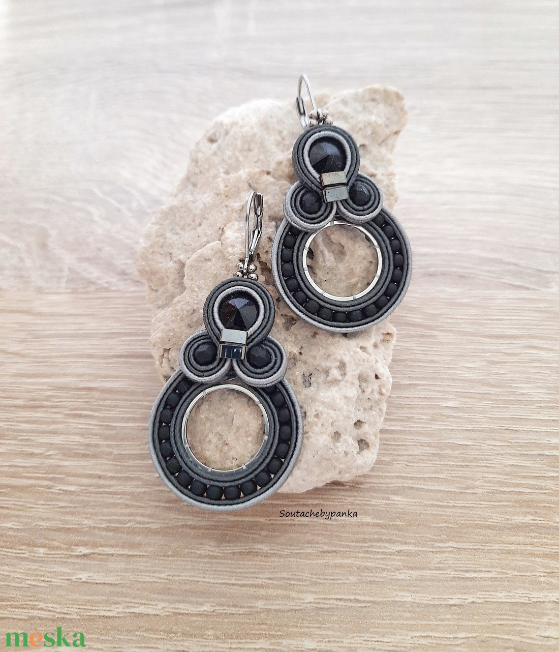 Elegáns sujtás fülbevaló - ékszer - fülbevaló - csillár fülbevaló - Meska.hu Elegáns sujtás fülbevaló - ékszer - fülbevaló - csillár fülbevaló - Meska.hu