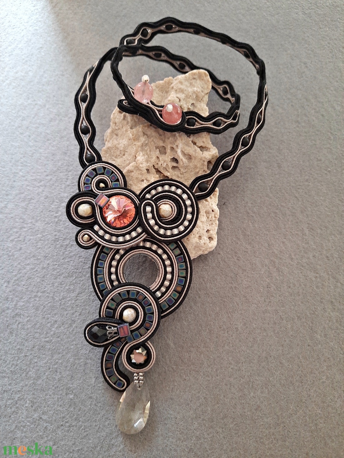 Sujtás nyaklánc - ékszer - nyaklánc - statement nyaklánc - Meska.hu