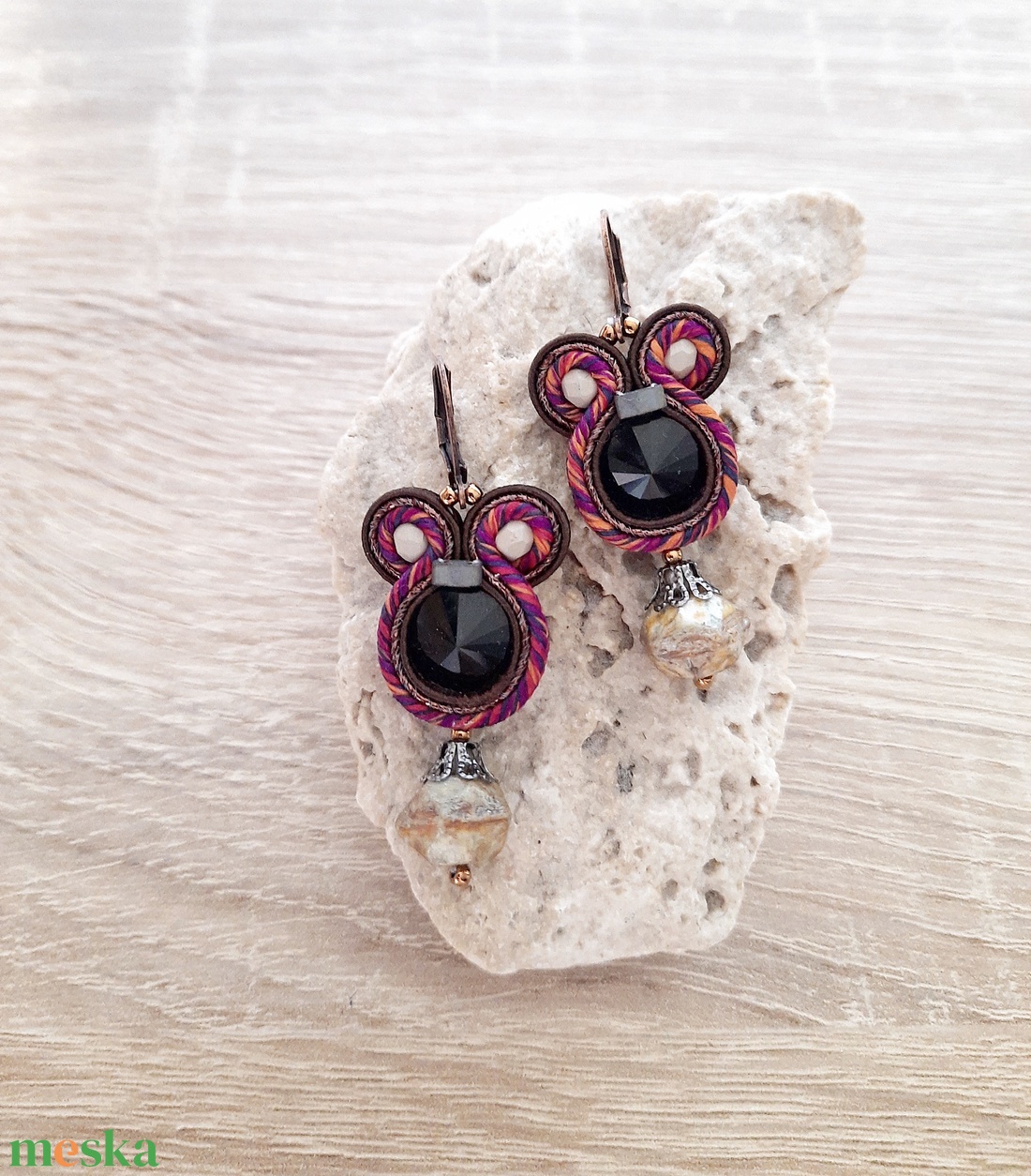 Elegáns sujtás fülbevaló - ékszer - fülbevaló - fülgyűrű - Meska.hu