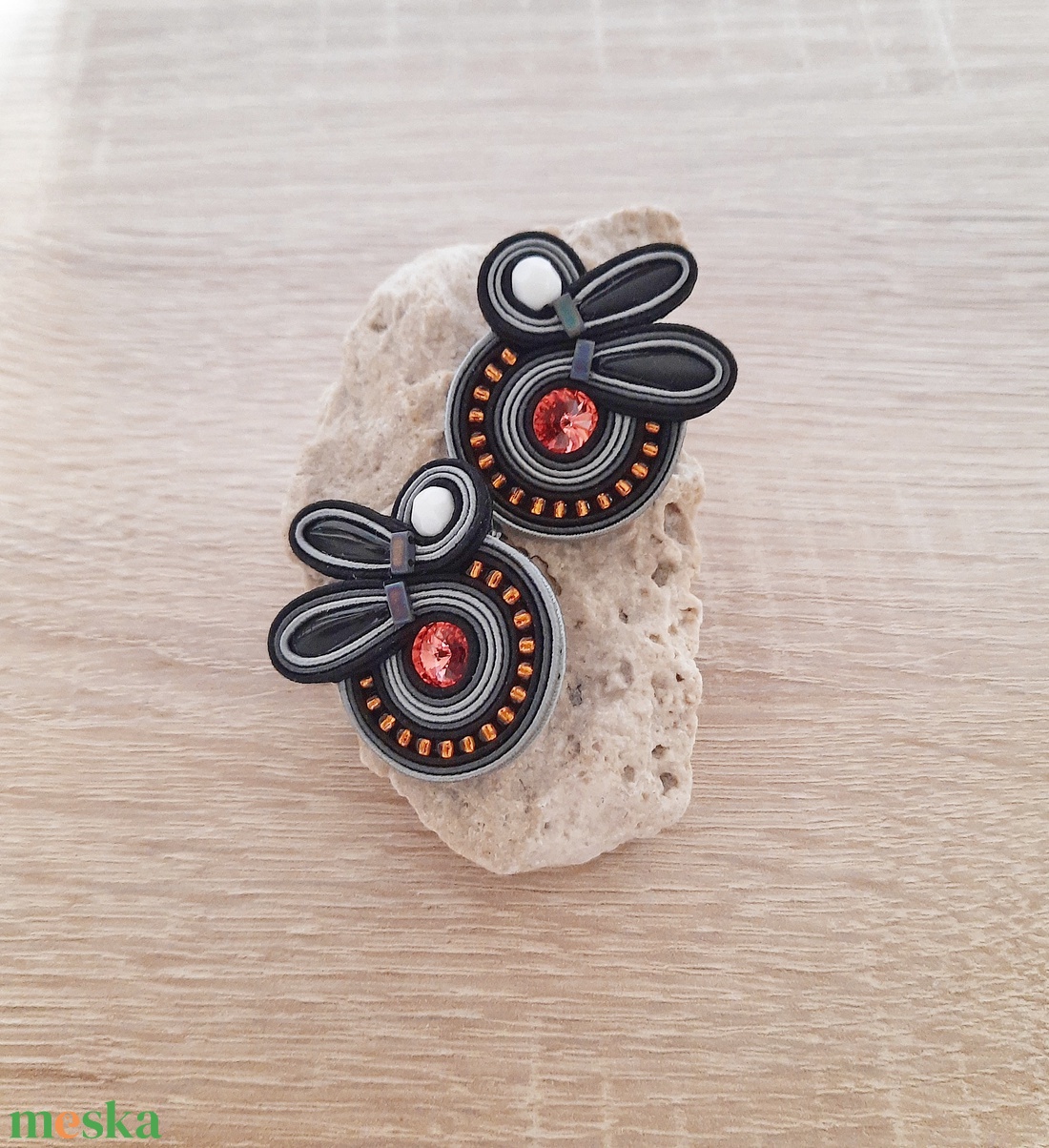 Elegáns sujtás fülbevaló - ékszer - fülbevaló - fülékszer - Meska.hu