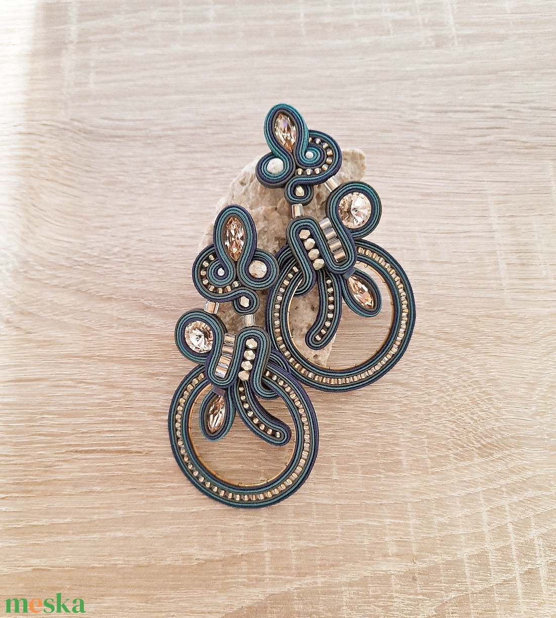 Elegáns sujtás fülbevaló - ékszer - fülbevaló - csillár fülbevaló - Meska.hu