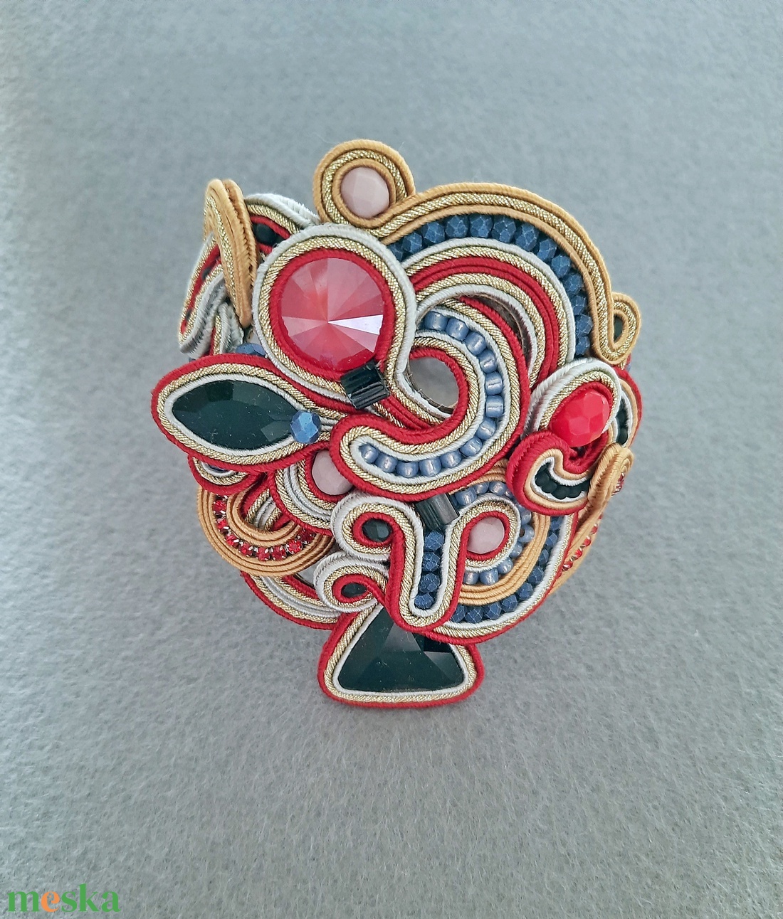 Sujtás karkötő - ékszer - karkötő - széles karkötő - Meska.hu