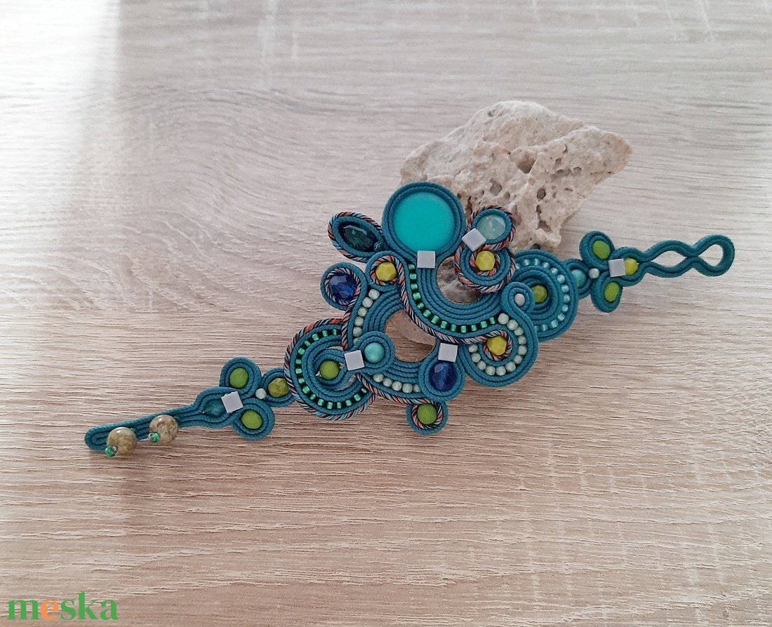 Sujtás karkötő - ékszer - karkötő - széles karkötő - Meska.hu