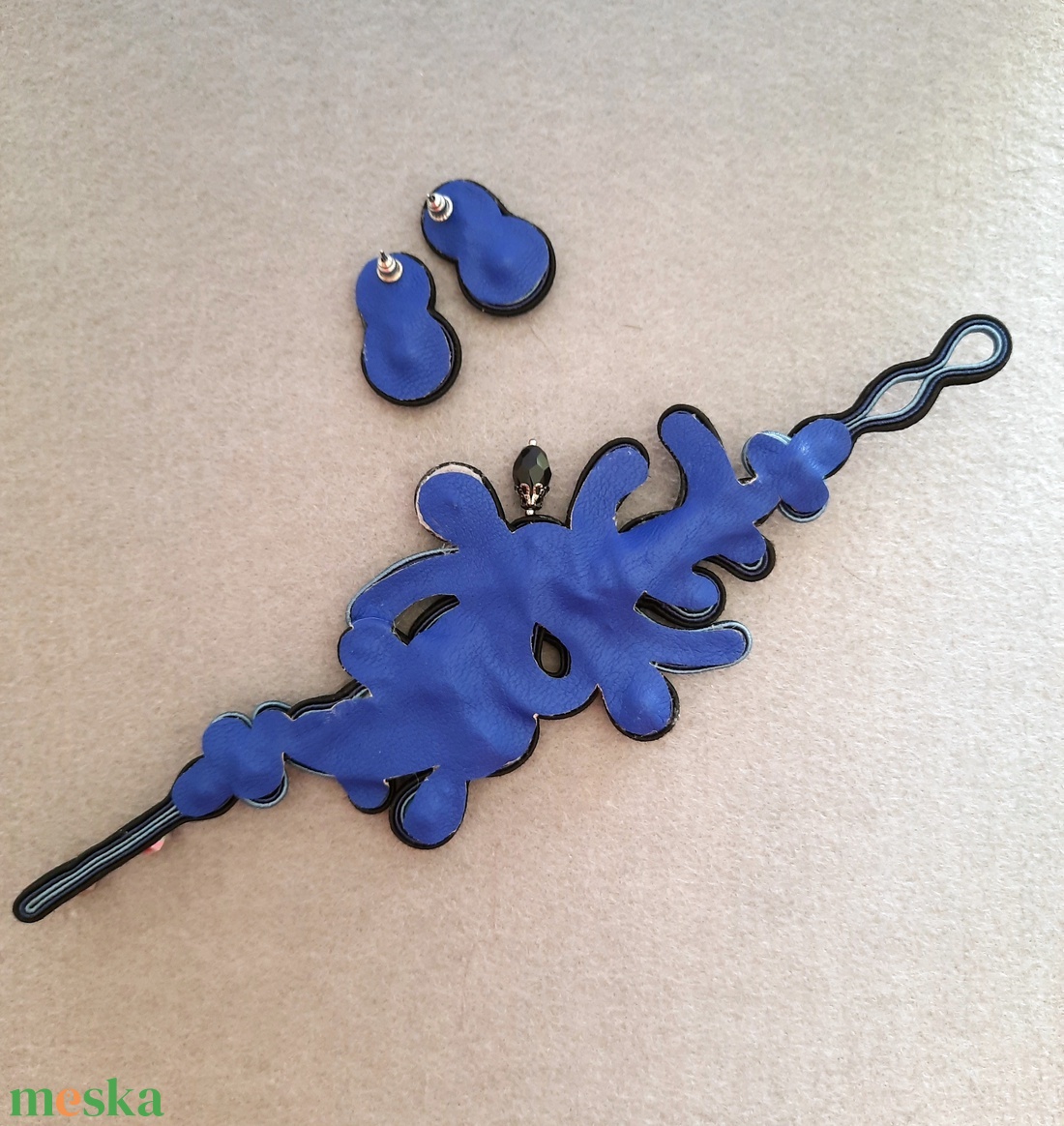 Sujtás karkötő ajándék bedugós fülbevalóval - ékszer - nyaklánc - statement nyaklánc - Meska.hu