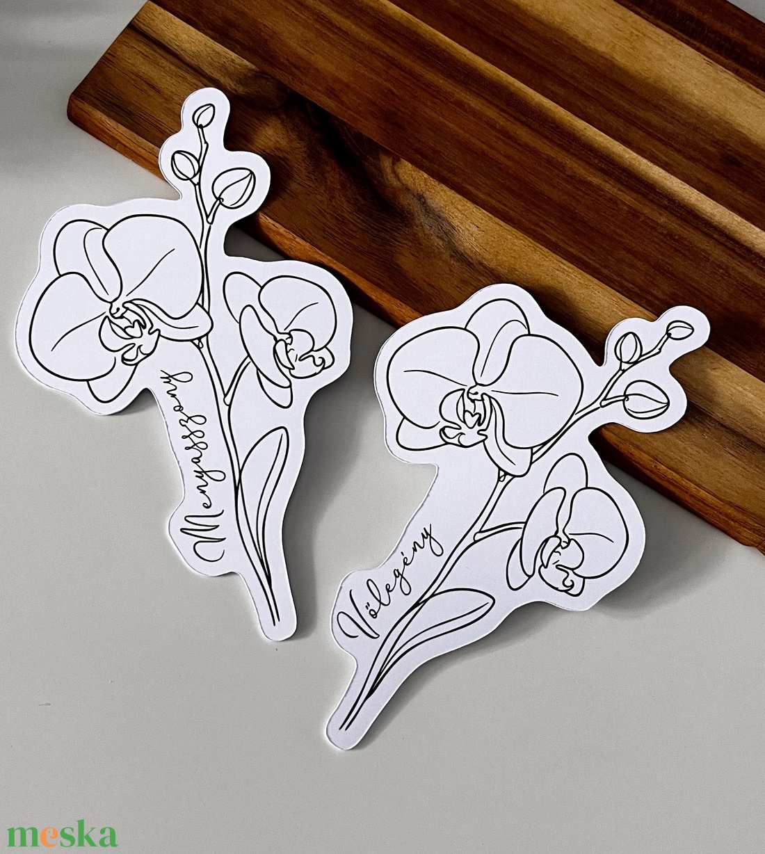 Orchidea esküvői ültetőkártya � személyre szabott névvel - esküvő - dekoráció - ültetőkártya - Meska.hu