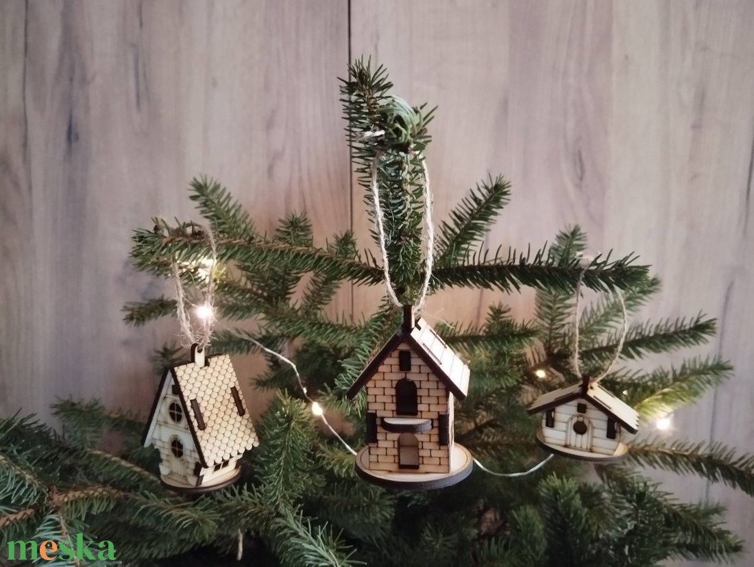 Kisház karácsonyfa dísz  - karácsony - karácsonyi lakásdekoráció - karácsonyfadíszek - Meska.hu
