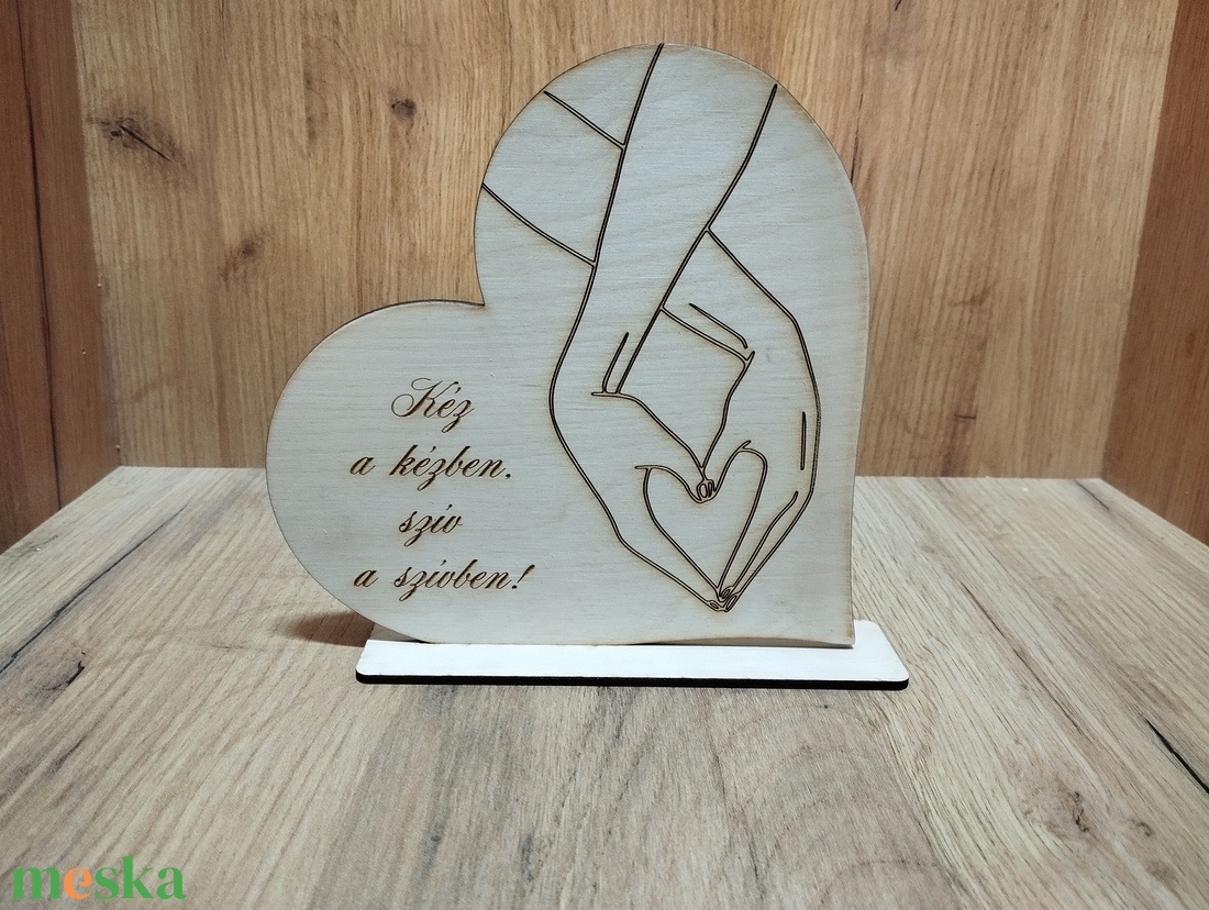 Talpas szív dekoráció - otthon & életmód - dekoráció - dísztárgy - Meska.hu