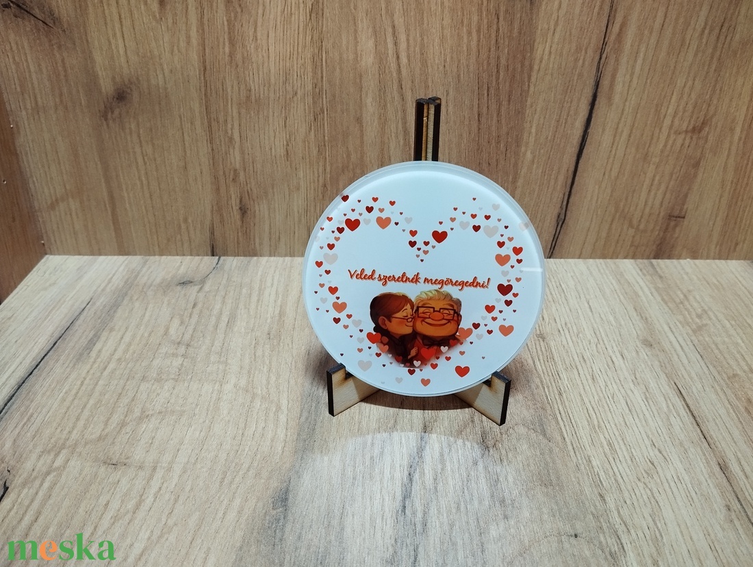 Szerelmes üveglap fa tartóval  - otthon & életmód - dekoráció - kép & falikép - üvegkép - Meska.hu