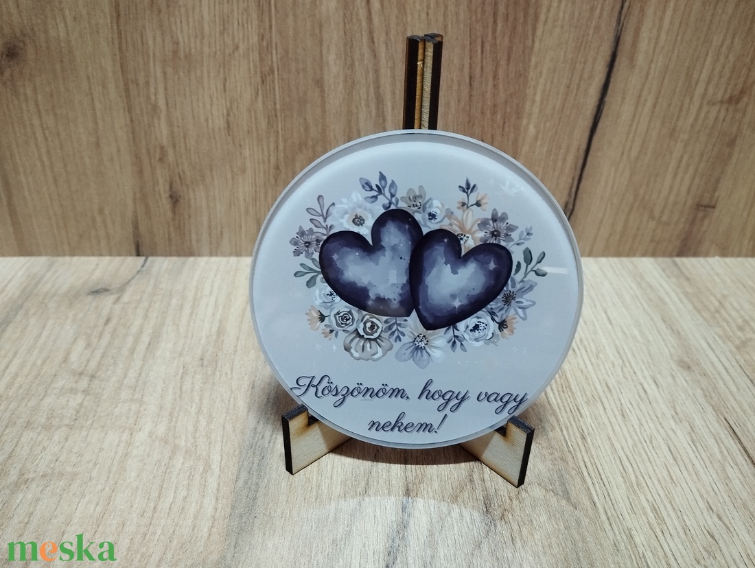 Szerelmes üveglap fa tartóval  - otthon & életmód - dekoráció - kép & falikép - üvegkép - Meska.hu